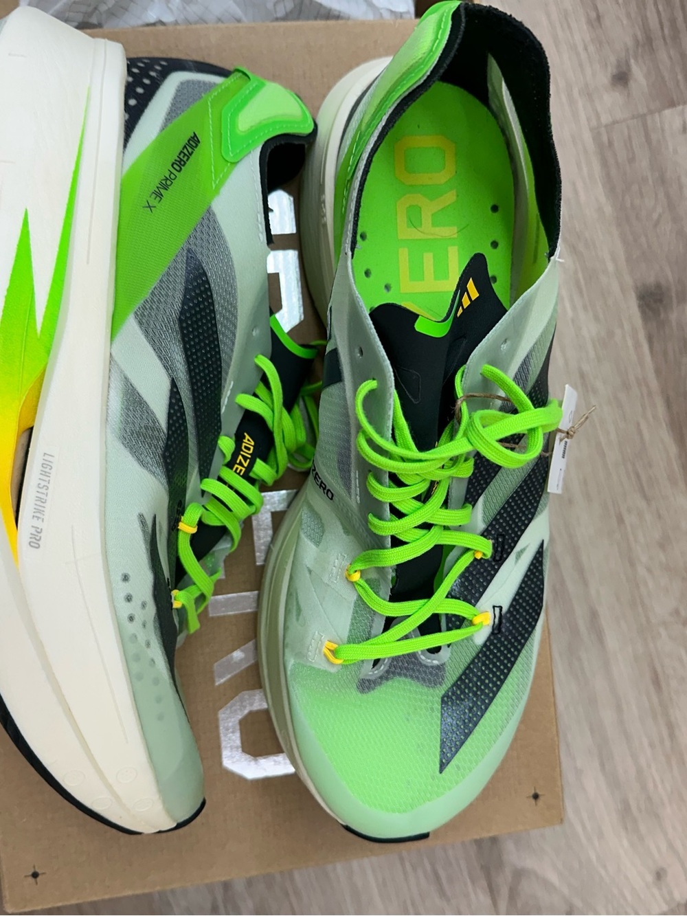 New in box adidas Adizero prime x running shoes men 8/women 9